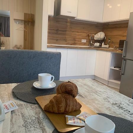 Квартал Apartman Khmelʼnytsʼkyy Kültér fotó